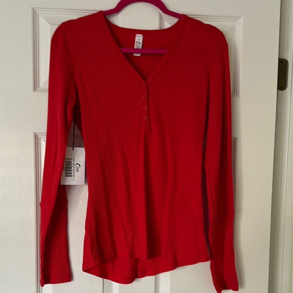 ZYIA Red Thermal Ribbed Long Sleeve Top - NWT